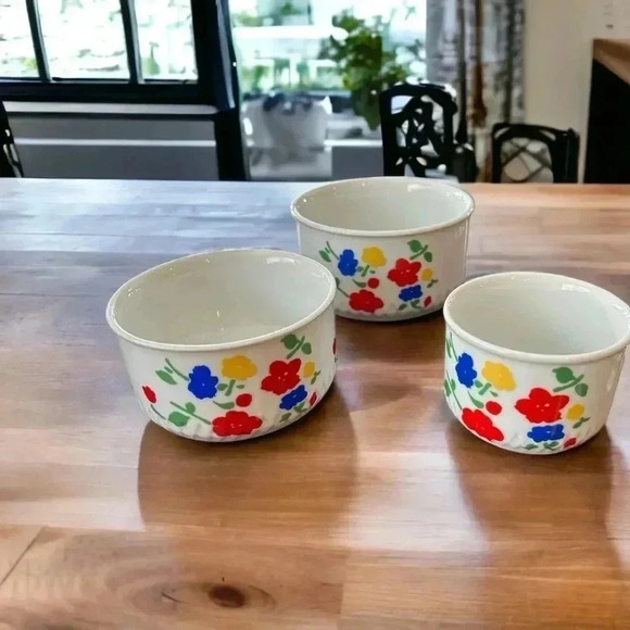 3 House of Prill Porcelain Storage/Serving Bowls. Vintage in Pristine Condition - Picture 2 of 4